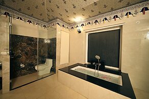 Clarks Safari Ranthambore