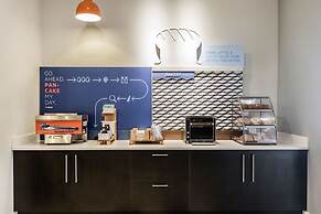 Holiday Inn Express & Suites Edmonton N - St. Albert by IHG