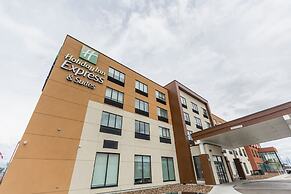 Holiday Inn Express & Suites Edmonton N - St. Albert by IHG