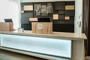 Holiday Inn Express & Suites Edmonton N - St. Albert by IHG