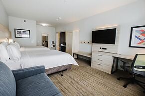 Holiday Inn Express & Suites Edmonton N - St. Albert by IHG