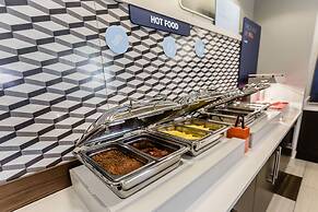 Holiday Inn Express & Suites Edmonton N - St. Albert by IHG