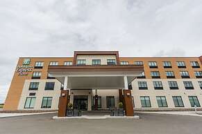 Holiday Inn Express & Suites Edmonton N - St. Albert by IHG