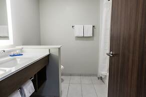Holiday Inn Express & Suites Edmonton N - St. Albert by IHG