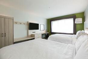 Holiday Inn Express & Suites Edmonton N - St. Albert by IHG