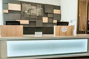 Holiday Inn Express & Suites Edmonton N - St. Albert by IHG