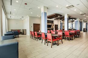Holiday Inn Express & Suites Edmonton N - St. Albert by IHG