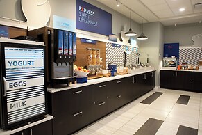 Holiday Inn Express & Suites Edmonton SW - Windermere by IHG