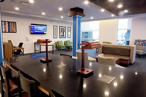 Holiday Inn Express & Suites Edmonton SW - Windermere by IHG