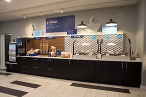 Holiday Inn Express & Suites Edmonton SW - Windermere by IHG