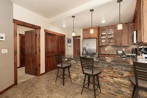 Cozens Pointe E 102 2 Bedroom Condo by RedAwning