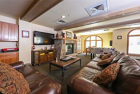 Full Renovated 1br -walk To Gondola & Kids Ski Free 1 Bedroom Condo by