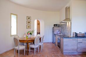 Château Hermitage de Combas