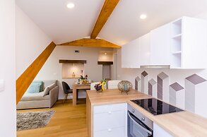 Leonarda Baroque House - Old Town