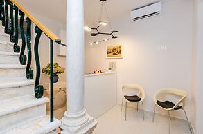 Leonarda Baroque House - Old Town