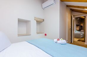 Leonarda Baroque House - Old Town