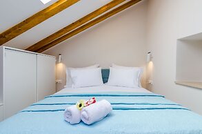 Leonarda Baroque House - Old Town