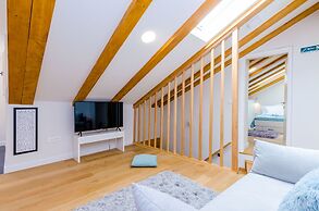 Leonarda Baroque House - Old Town