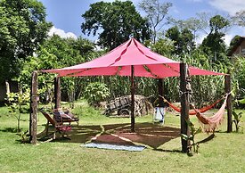 Guapuruvu Suítes & Camping