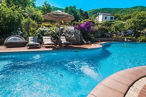 Hotel Cernia Isola Botanica