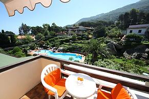 Hotel Cernia Isola Botanica