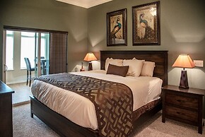 Majestic at Table Rock