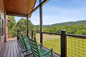 Mystical Creek Pool Lodge #600