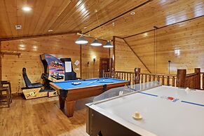 Mystical Creek Pool Lodge #600