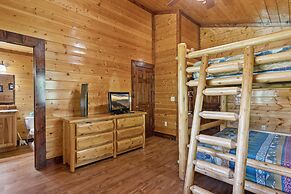 Mystical Creek Pool Lodge #600