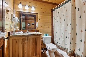 Mystical Creek Pool Lodge #600