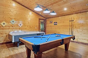 Mystical Creek Pool Lodge #600