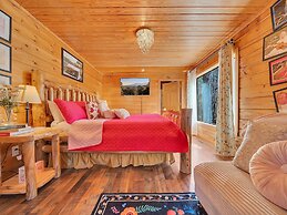 Cottage In The Pines #297