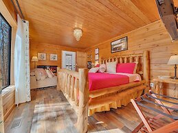 Cottage In The Pines #297