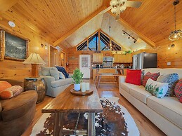 Cottage In The Pines #297