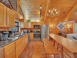 Cottage In The Pines #297