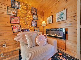 Cottage In The Pines #297