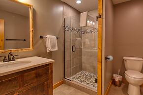 Black Bear Cinema #4819