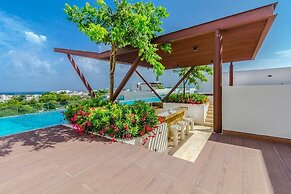 Brand New 1br, AC, Beach, Rooftop Pool