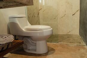 Breathtaking Beach Villa, Feel the Inviting Vibe!