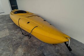 Breathtaking Beach Villa, Feel the Inviting Vibe!