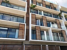 3-br Condo, Partial Ocean View, 2blocks From Ocean