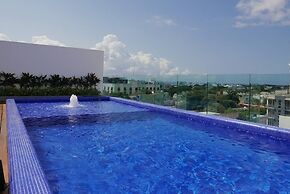 3-br Condo, Partial Ocean View, 2blocks From Ocean