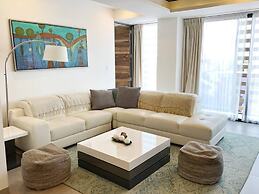 3-br Condo, Partial Ocean View, 2blocks From Ocean