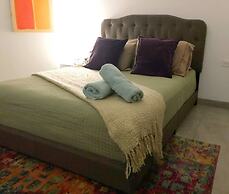 3-br Condo, Partial Ocean View, 2blocks From Ocean