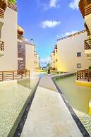 Beachfront Penthouse With Private Pool, Amazing!