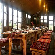 Caliu Earthship Ecolodge