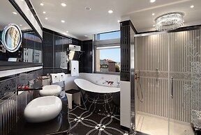 DoubleTree by Hilton A Coruna