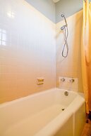 Wheeler Inn Texas, Us - 83 By Oyo