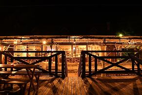 Beach Side Village Familiar - Hostel