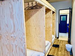 Beach Side Village Familiar - Hostel